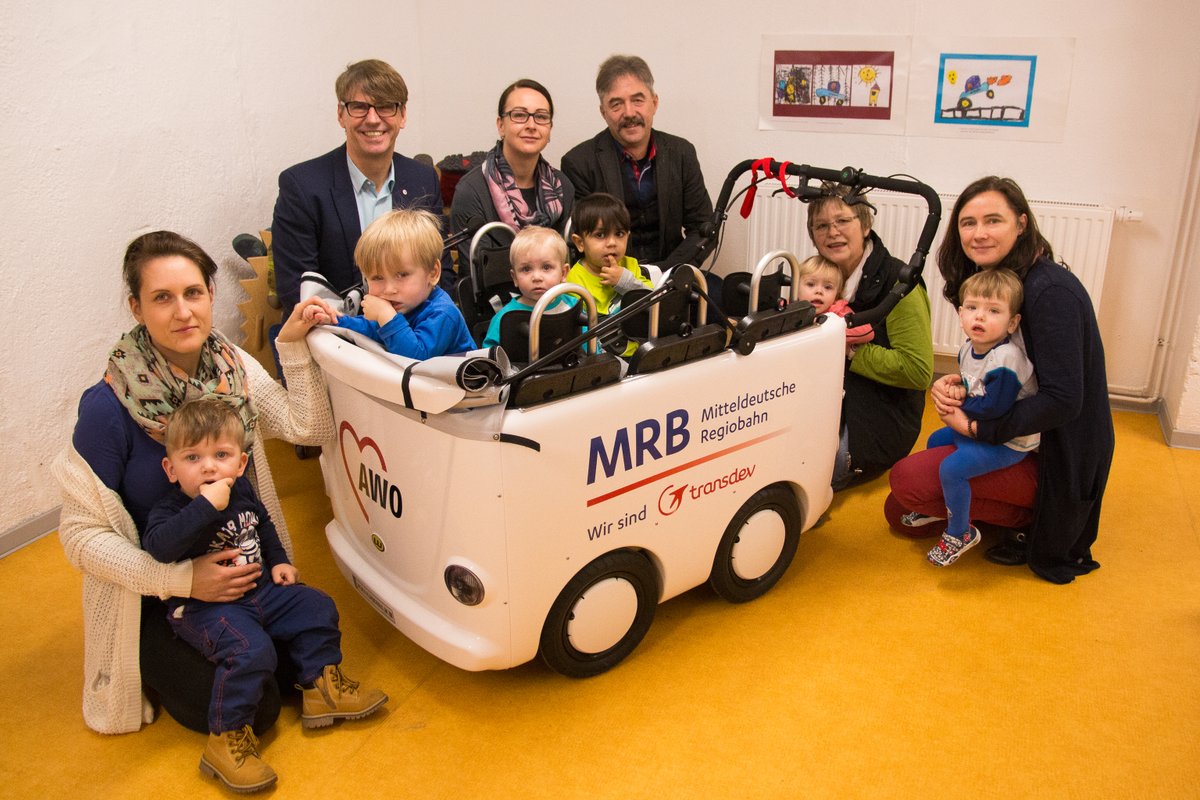 Übergabe Kinderbus