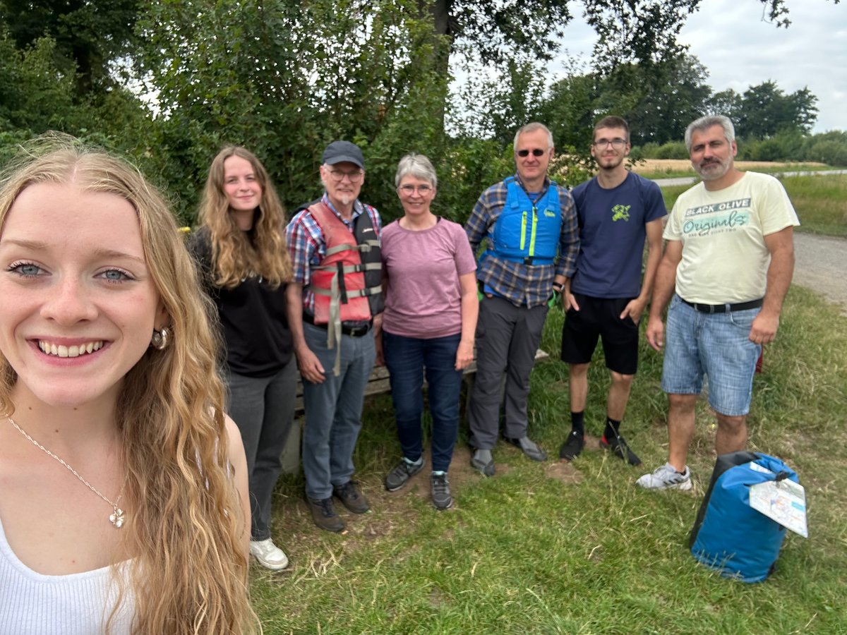 Gruppenfoto mit Menschen