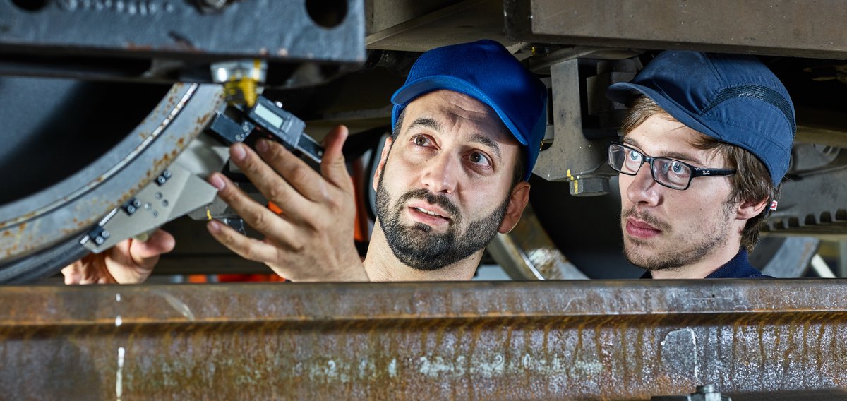 Bild von Werkstattmitarbeitenden