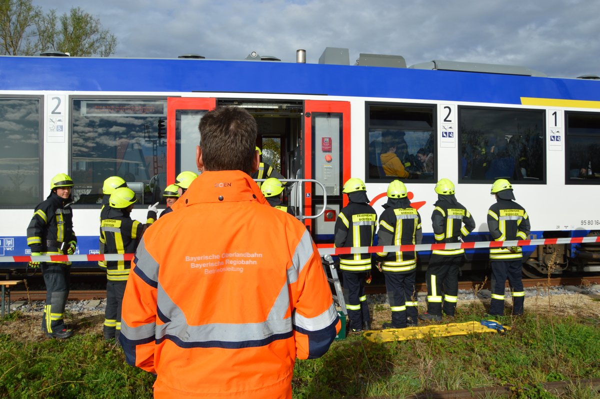 Feuerwehrübung am Bobinger Bahnhnof