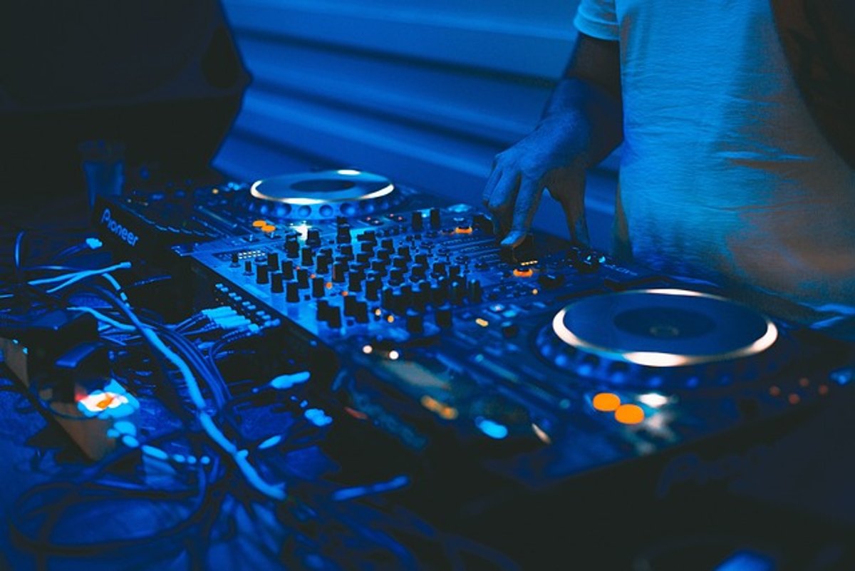 DJ-Mischpult