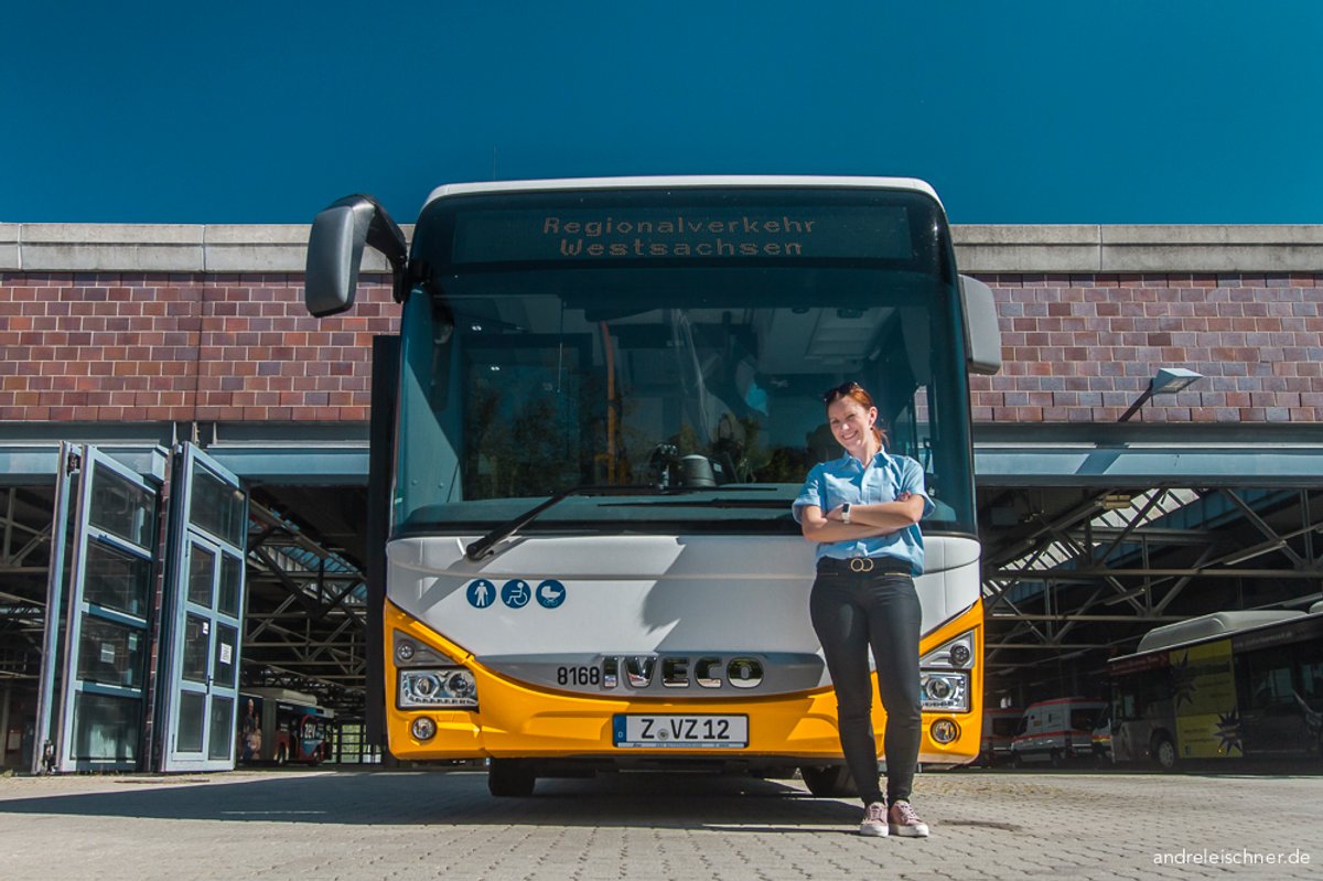 RVW-Bus mit Busfahrerin