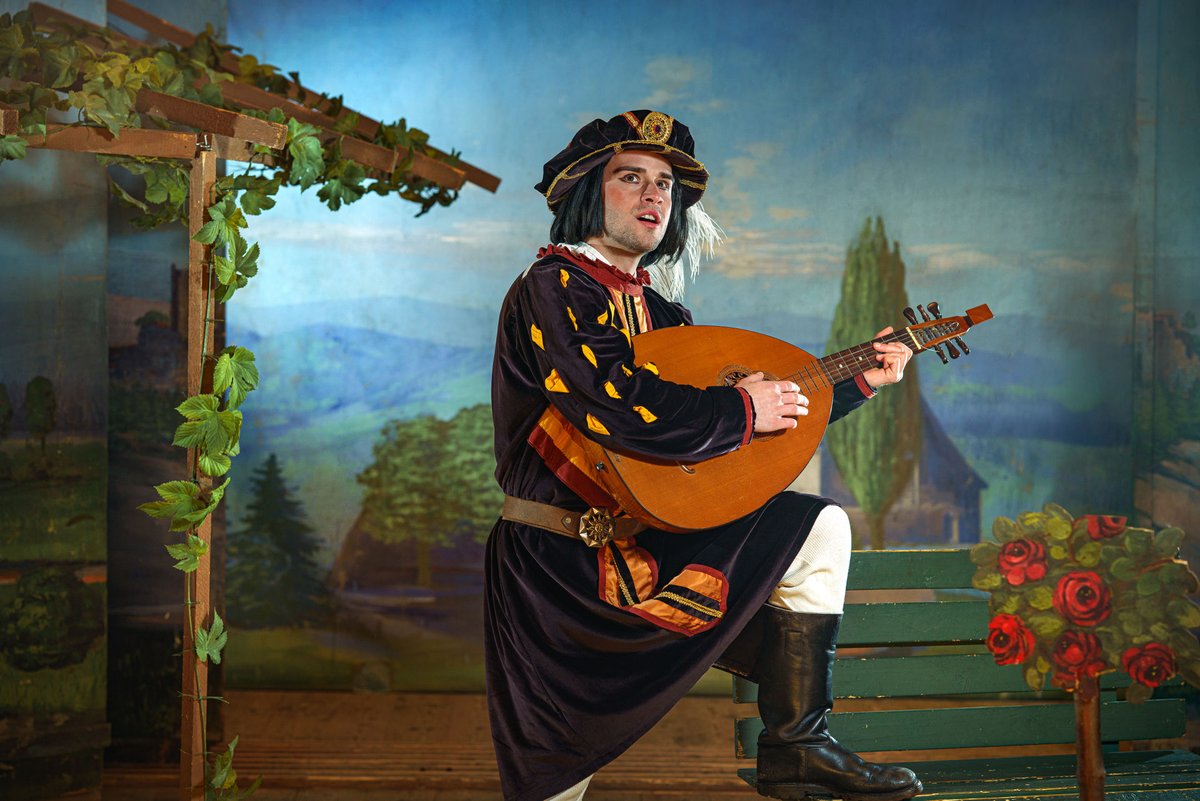 Ritterschauspiele