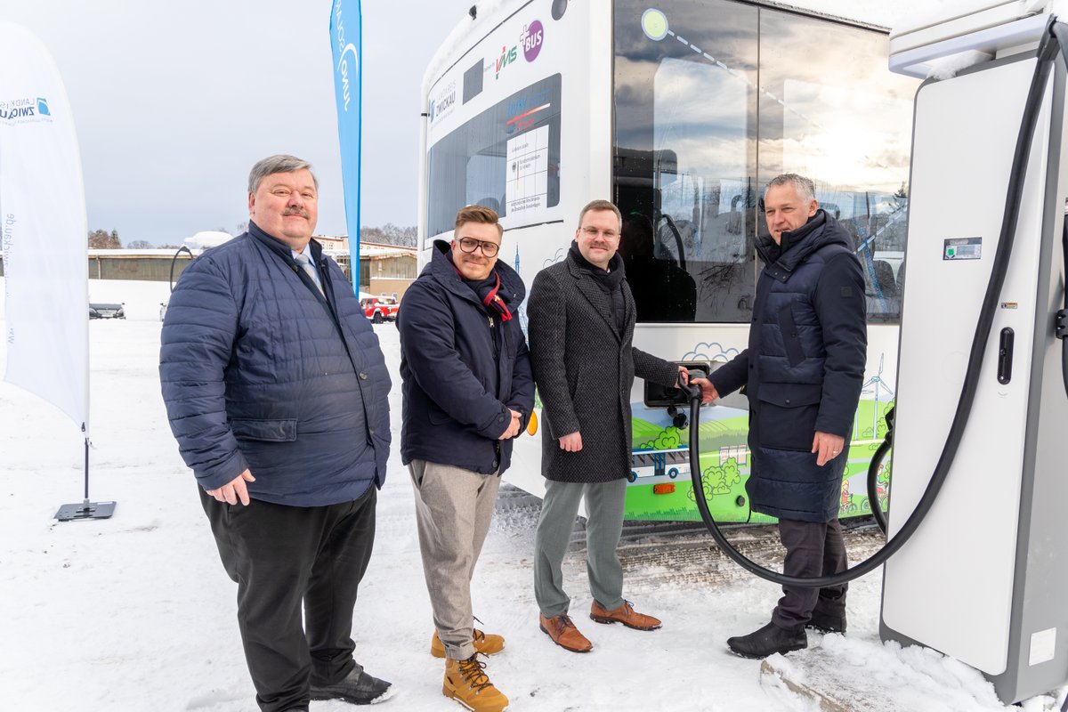 E Bus