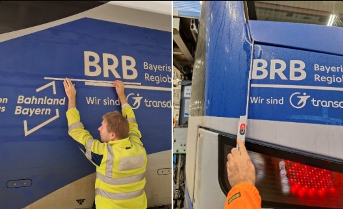 BRB-Mitarbeiter Franz Nerb mißt den Zug aus.